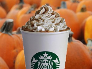 pumpkin-spice-latte-with-pumpkins-600