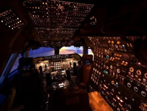 Early_747_cockpit_with_engineer_station